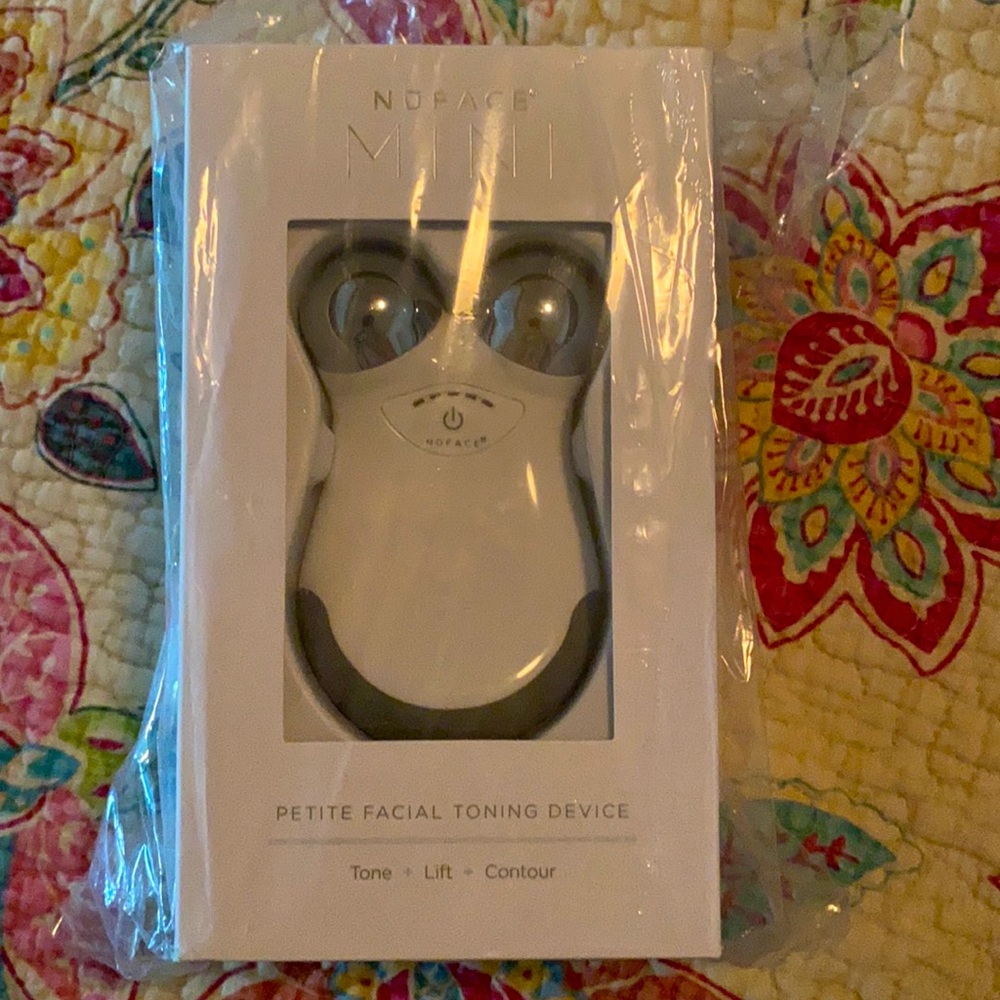 NuFace mini